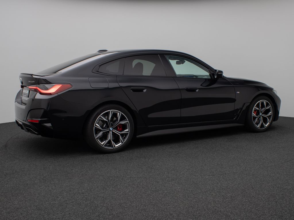 BMW M440 2023 г. Чёрный, пробег 38455 км