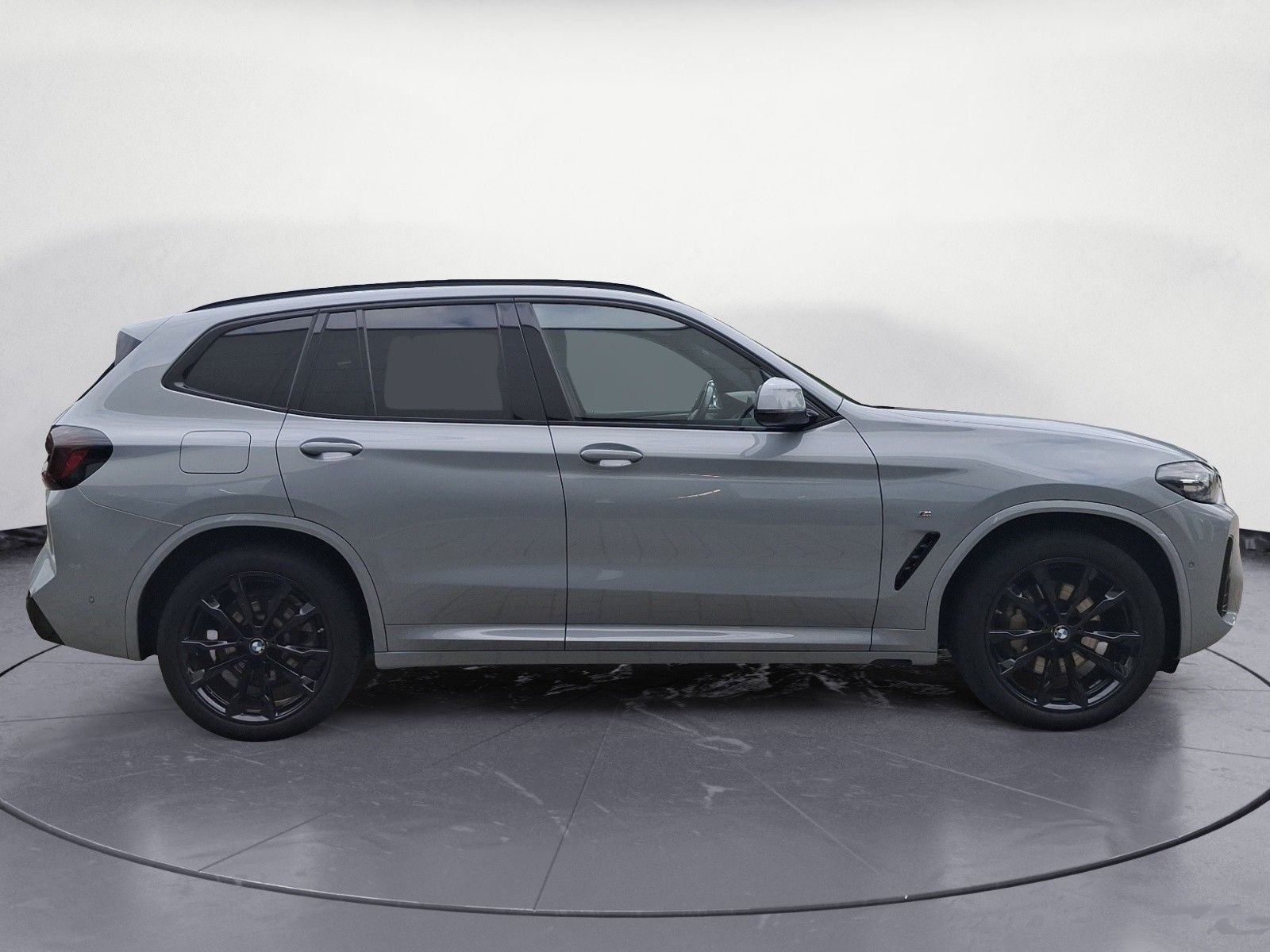 BMW X3 2023 г. Серый, пробег 57494 км