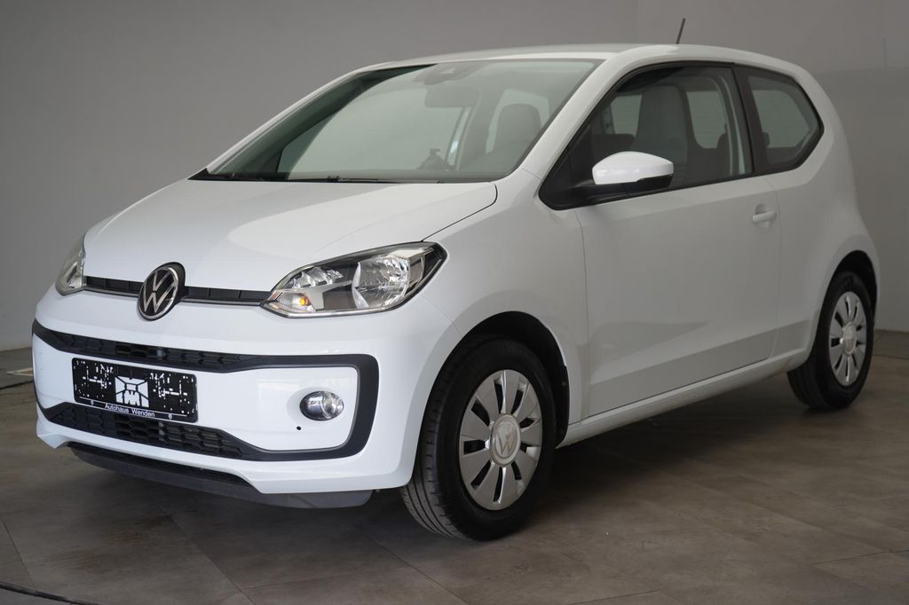 Volkswagen up! 2021 г. Белый, пробег 24000 км