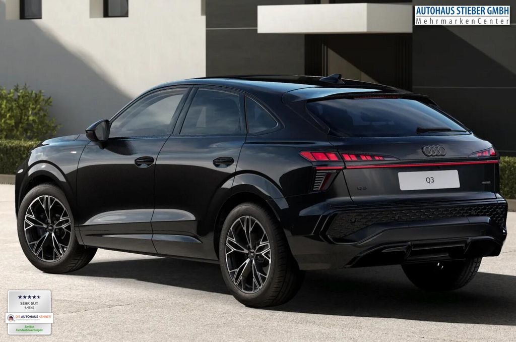 Audi Q3 2026 г. Чёрный, пробег 10 км