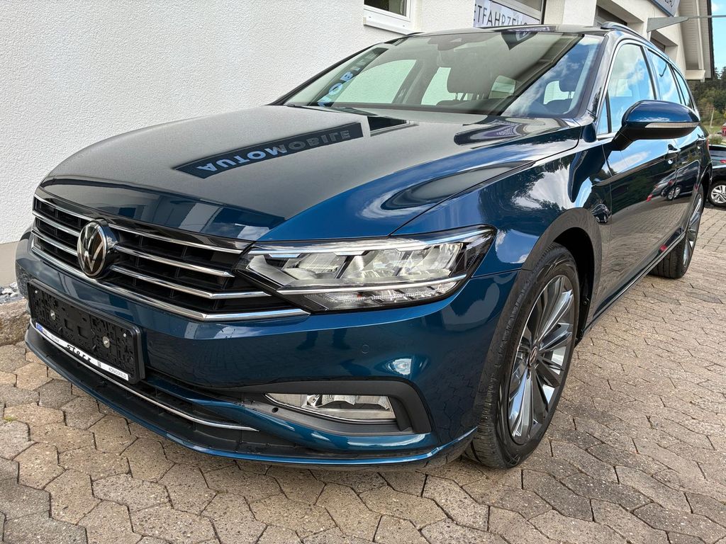 Volkswagen PASSAT VARIANT 2023 г. Синий, пробег 57300 км