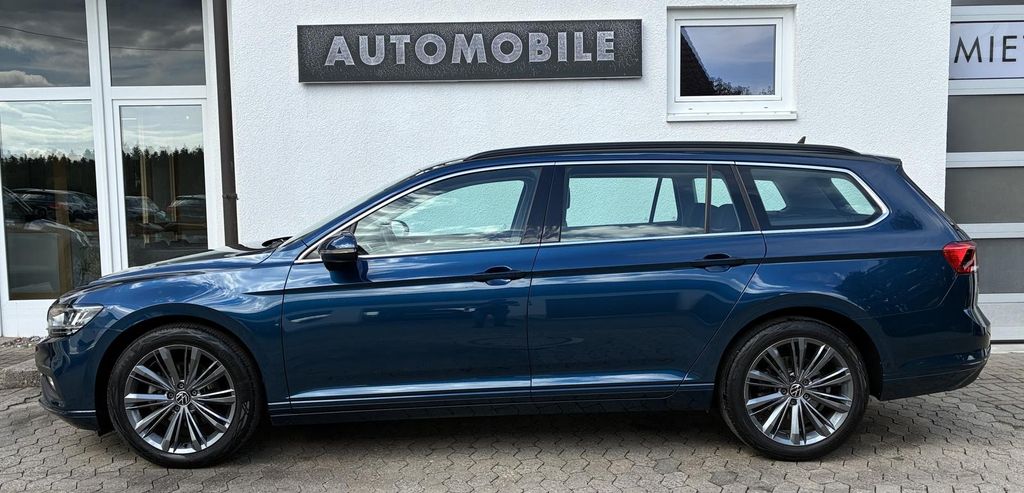 Volkswagen PASSAT VARIANT 2023 г. Синий, пробег 57300 км