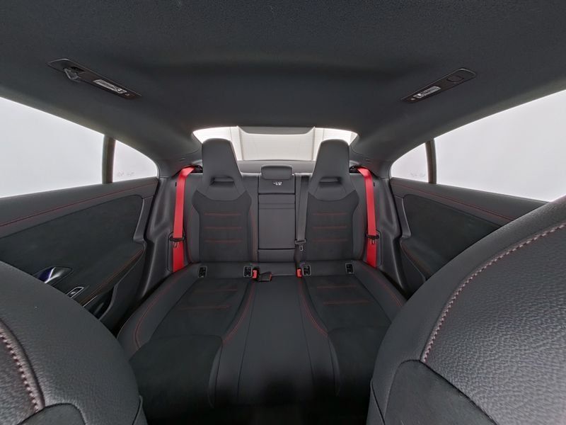 Mercedes-Benz CLA 35 AMG 2025 г. Чёрный, пробег 16078 км
