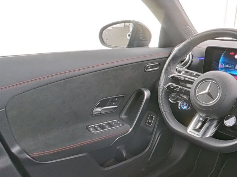 Mercedes-Benz CLA 35 AMG 2025 г. Чёрный, пробег 16078 км