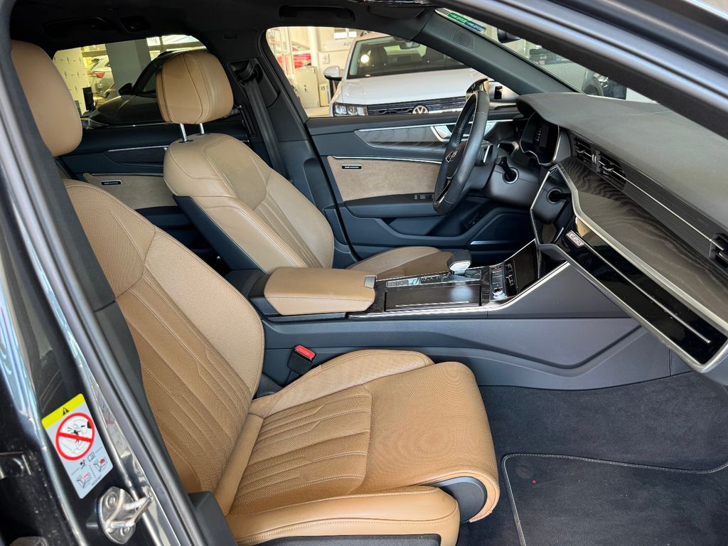 Audi S6 2023 г. Серый, пробег 31629 км