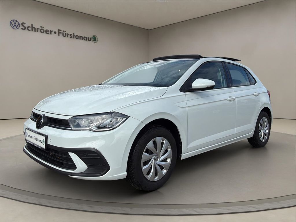 Volkswagen Polo 2022 г. Белый, пробег 41500 км