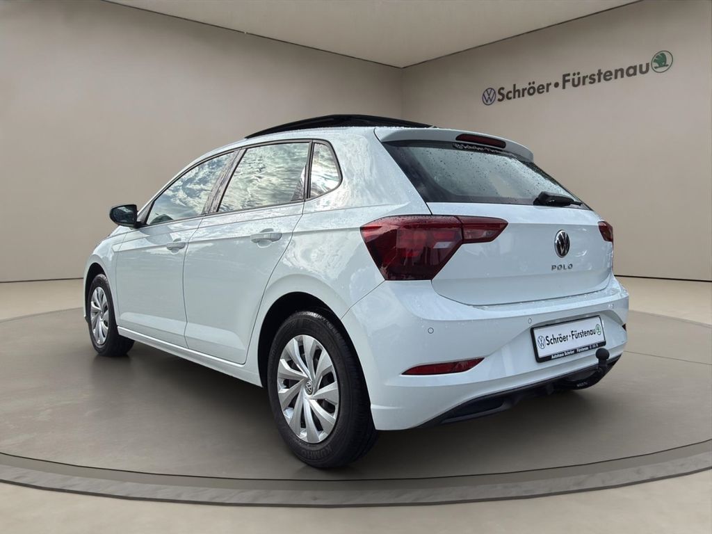 Volkswagen Polo 2022 г. Белый, пробег 41500 км