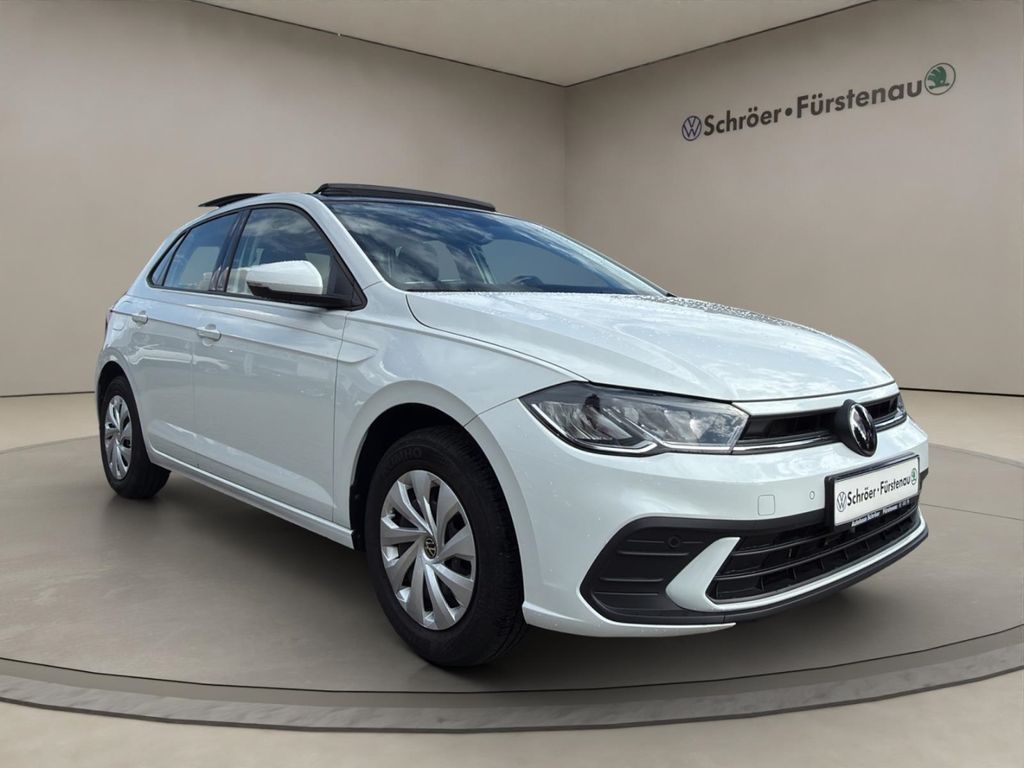 Volkswagen Polo 2022 г. Белый, пробег 41500 км