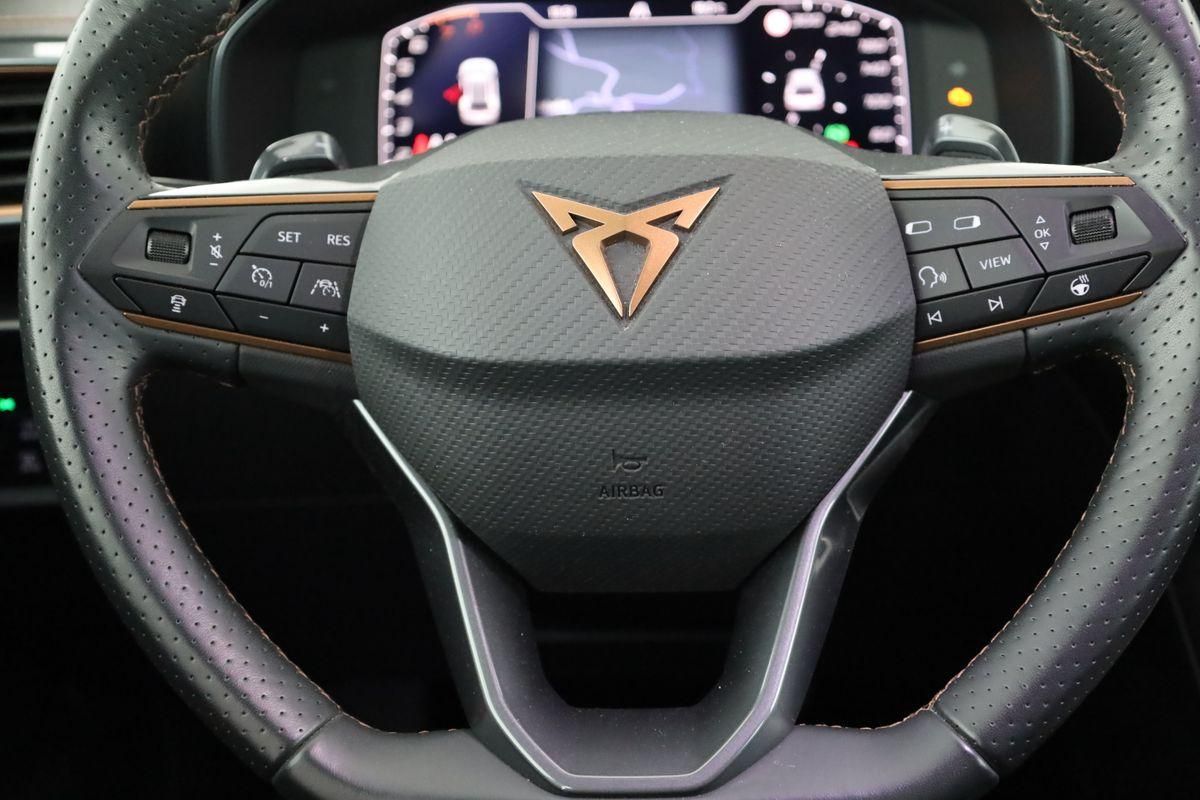 Cupra Formentor 2022 г. Серый, пробег 53600 км