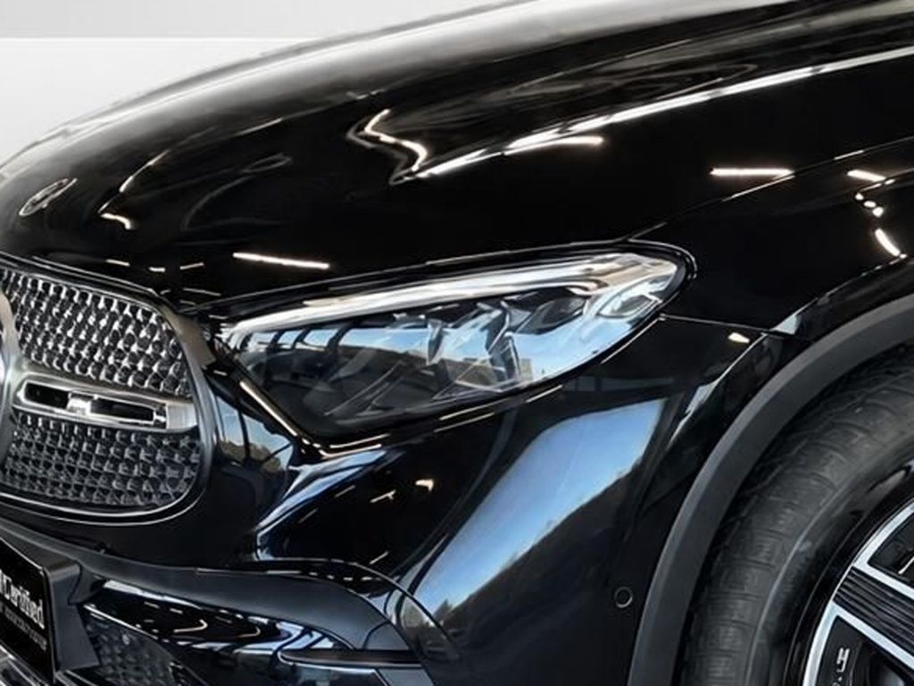 Mercedes-Benz GLC 300 2026 г. Чёрный, пробег 16175 км