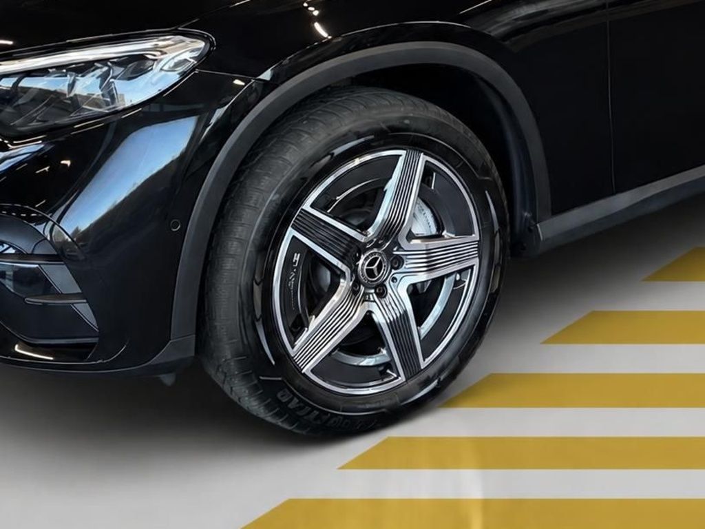 Mercedes-Benz GLC 300 2026 г. Чёрный, пробег 16175 км