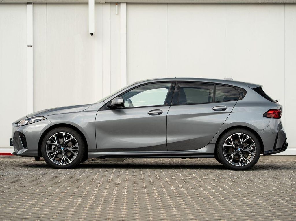 BMW 120 2026 г. Серый, пробег 26390 км