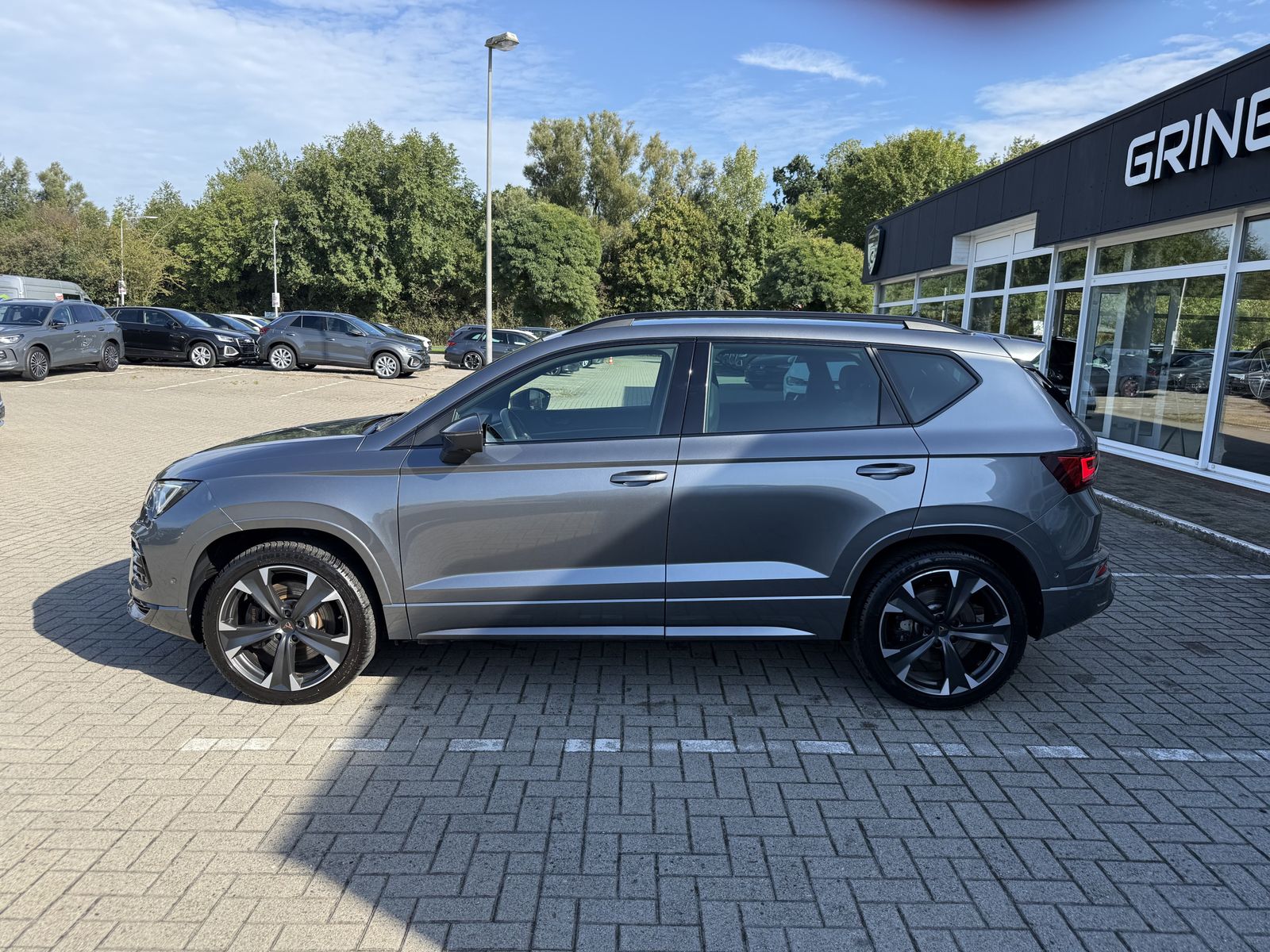 Cupra Ateca 2023 г. Серый, пробег 39706 км