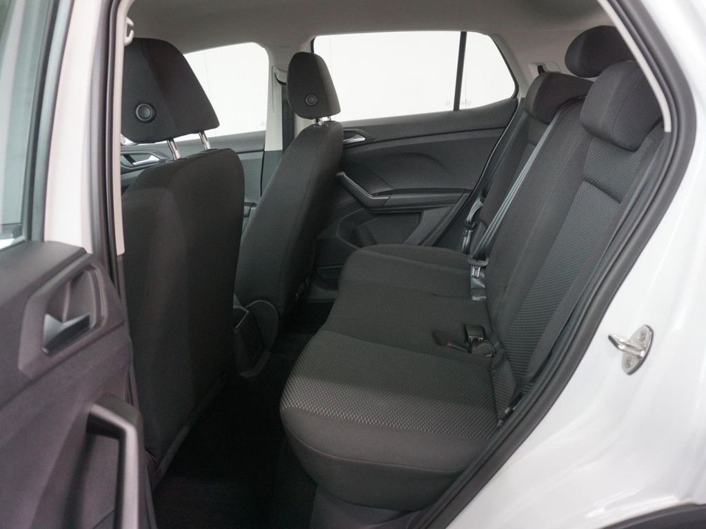 Volkswagen T-Cross 2022 г. Белый, пробег 25866 км