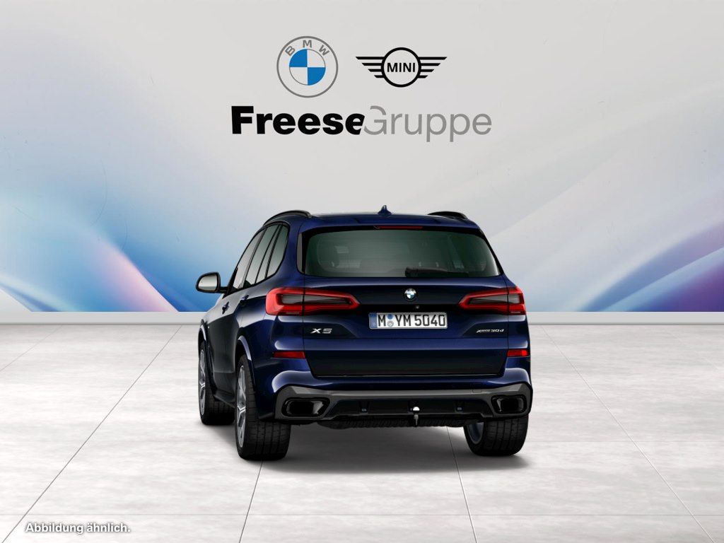 BMW X5 2023 г. Синий, пробег 38801 км
