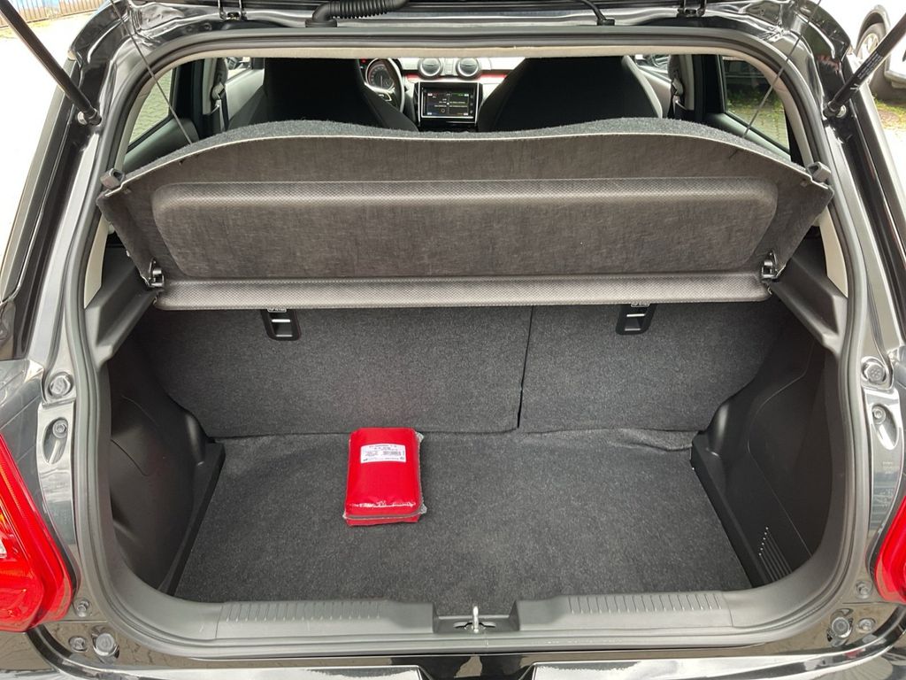 Suzuki Swift 2022 г. Чёрный, пробег 43589 км