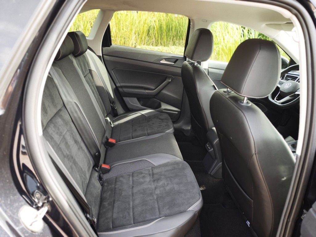 Volkswagen Taigo 2022 г. Чёрный, пробег 36100 км