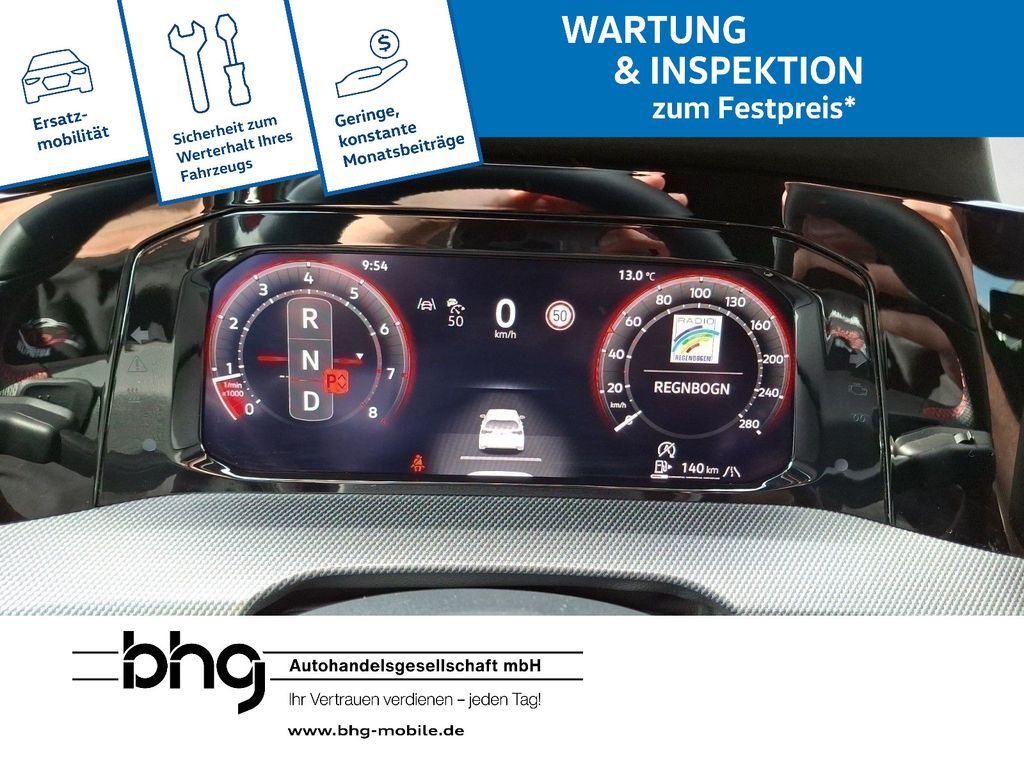 Volkswagen Golf 2025 г. Красный, пробег 21449 км