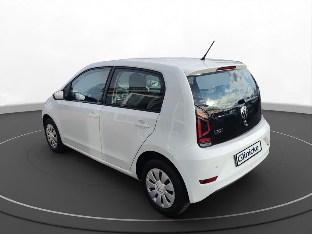 Volkswagen up! 2023 г. Белый, пробег 20931 км