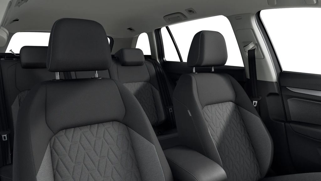Volkswagen Golf 2025 г. Серый, пробег 26700 км