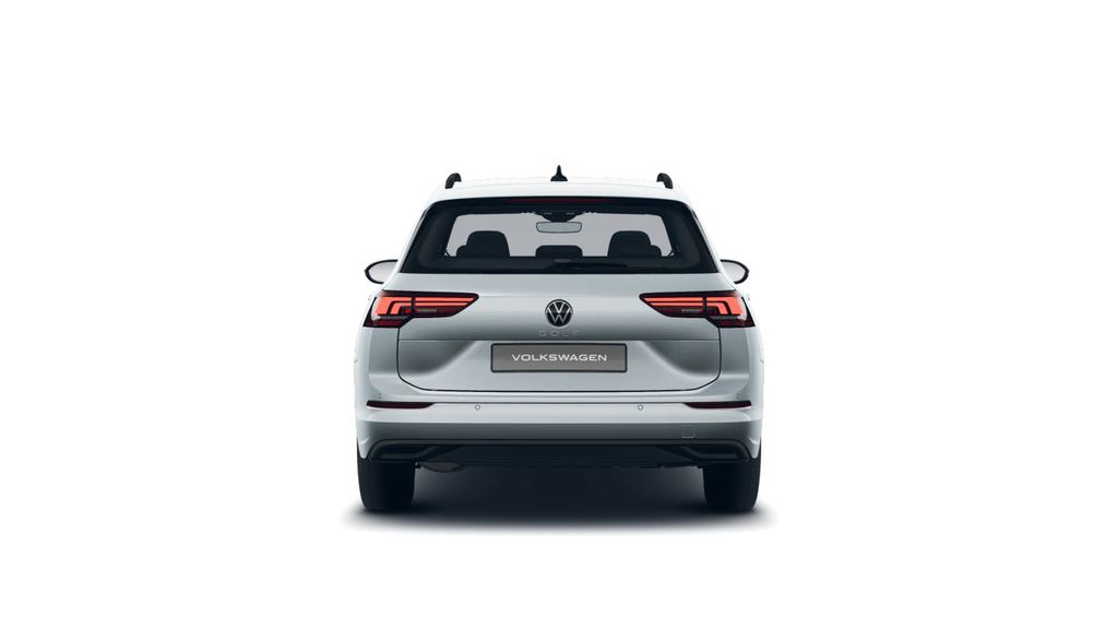 Volkswagen Golf 2025 г. Серебристый, пробег 17500 км