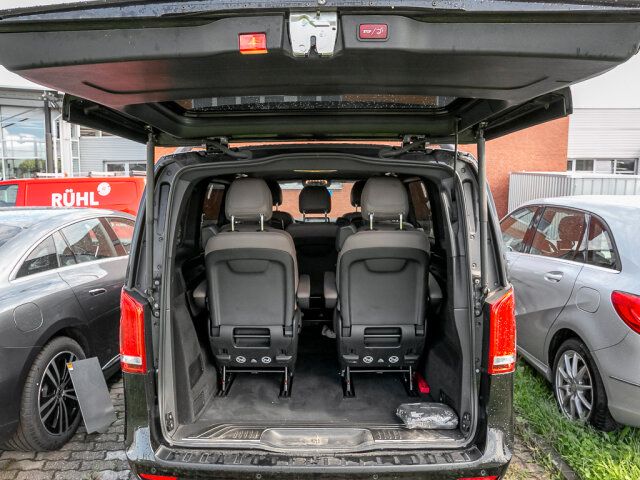 Mercedes-Benz V 300 2023 г. Чёрный, пробег 38999 км