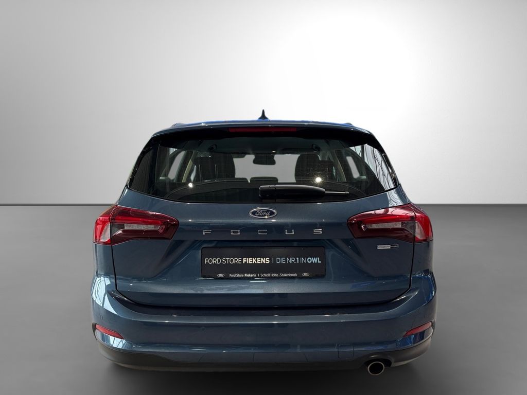 Ford Focus 2022 г. Синий, пробег 48632 км