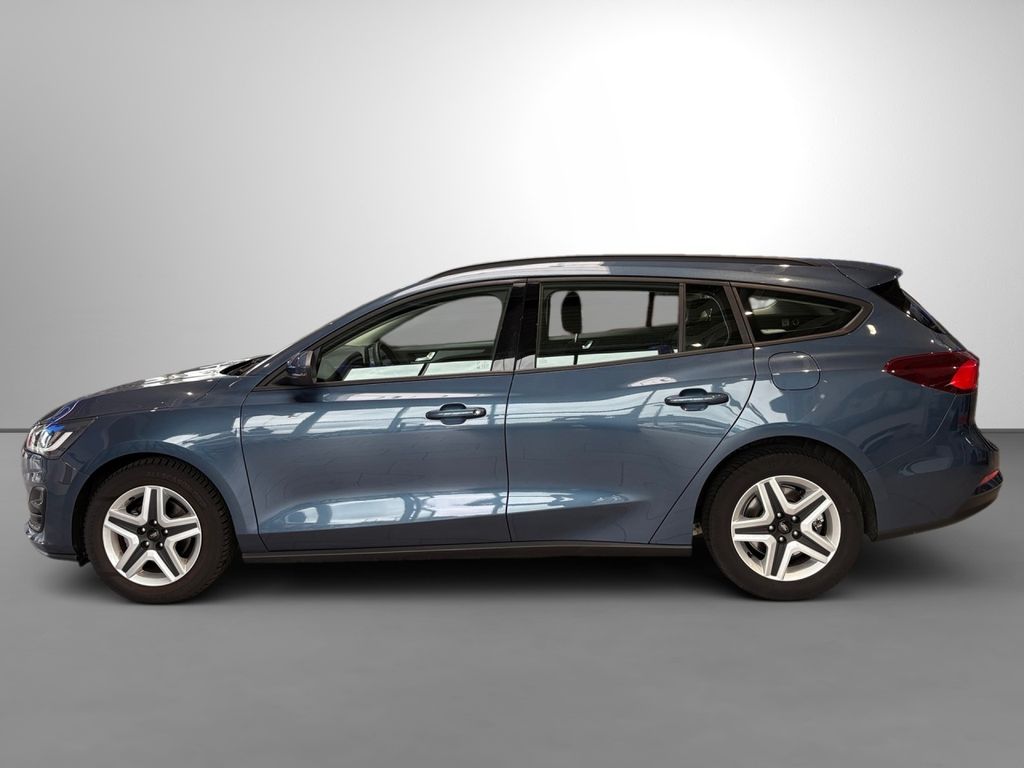 Ford Focus 2022 г. Синий, пробег 48632 км