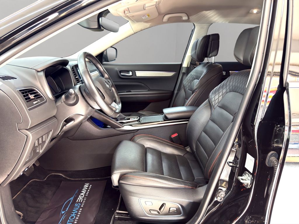 Renault Koleos 2023 г. Чёрный, пробег 49800 км