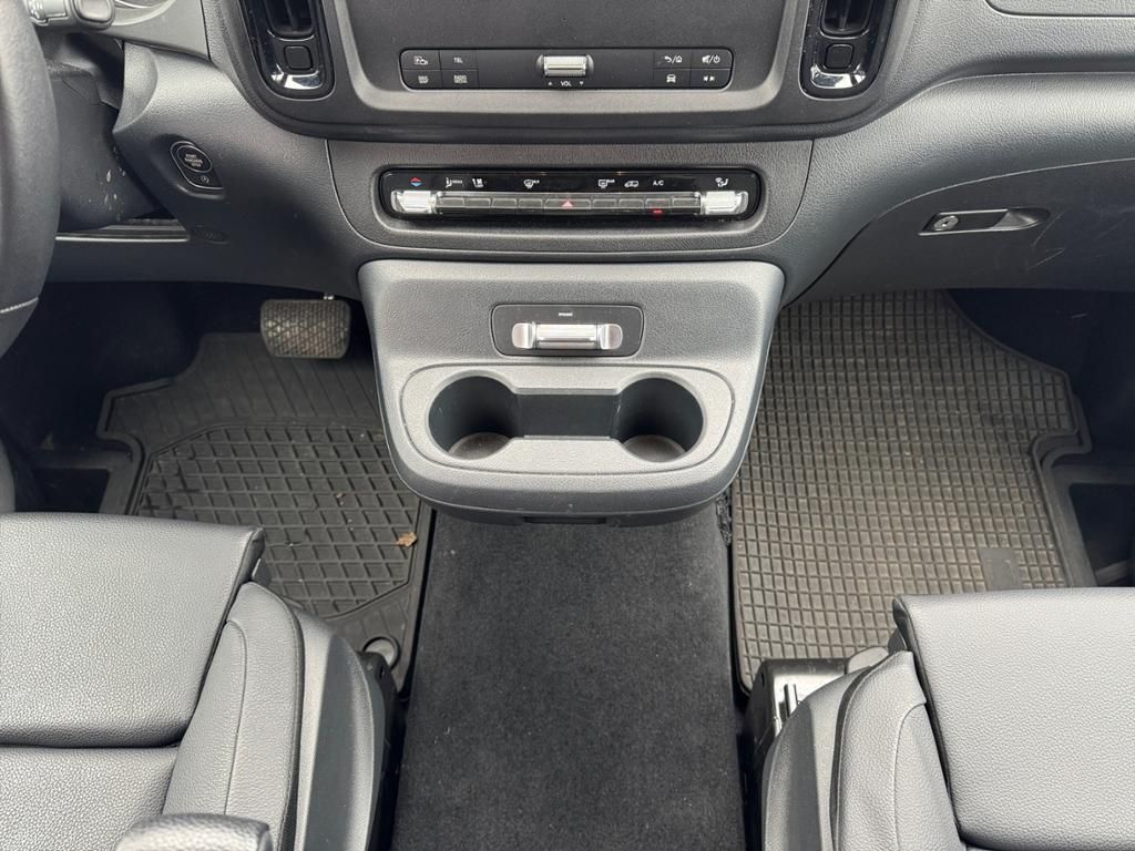 Mercedes-Benz Vito 2024 г. Серый, пробег 37028 км