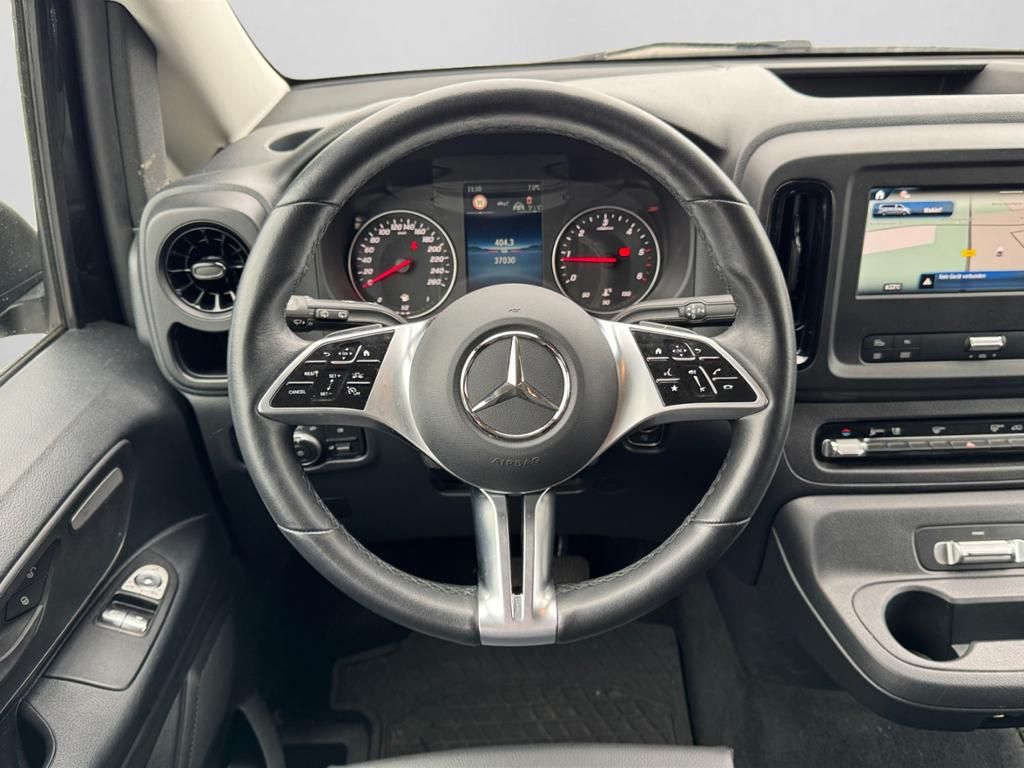 Mercedes-Benz Vito 2024 г. Серый, пробег 37028 км