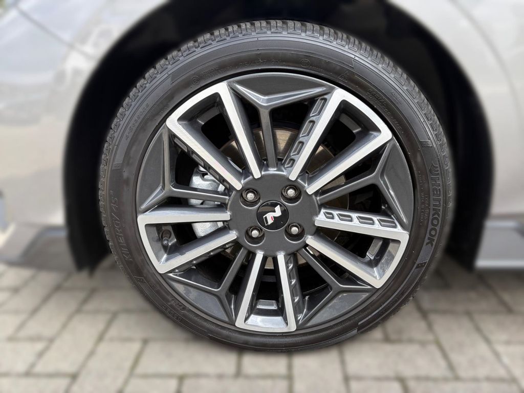 Hyundai i20 2023 г. Серый, пробег 49112 км