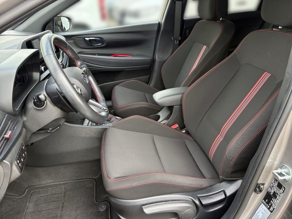 Hyundai i20 2023 г. Серый, пробег 49112 км