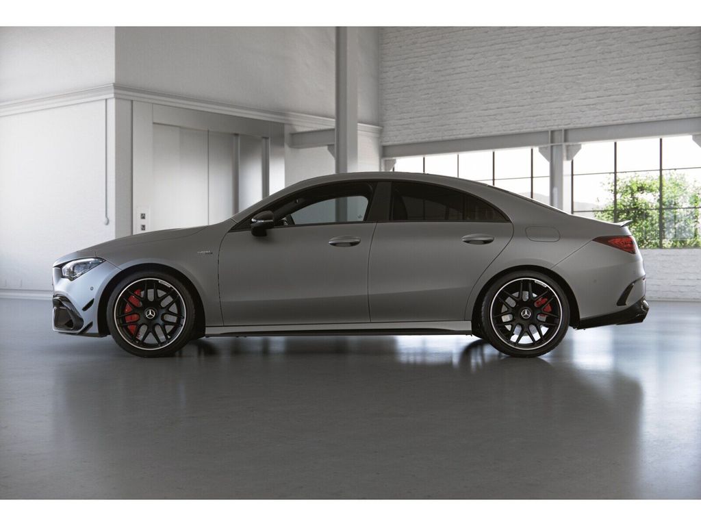 Mercedes-Benz CLA 45 AMG 2022 г. Серый, пробег 42243 км