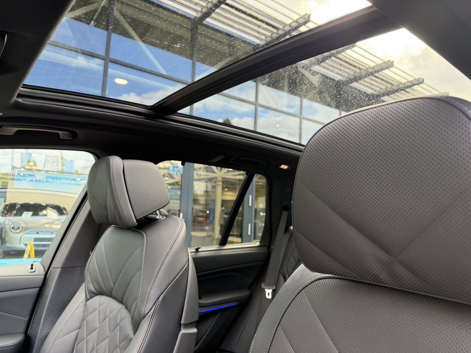 BMW X5 2026 г. Серый, пробег 25246 км