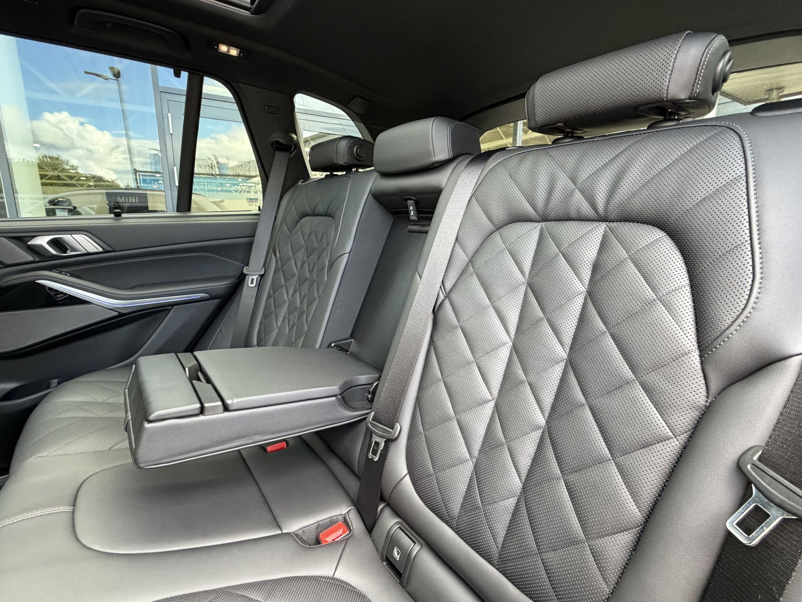 BMW X5 2026 г. Серый, пробег 25246 км