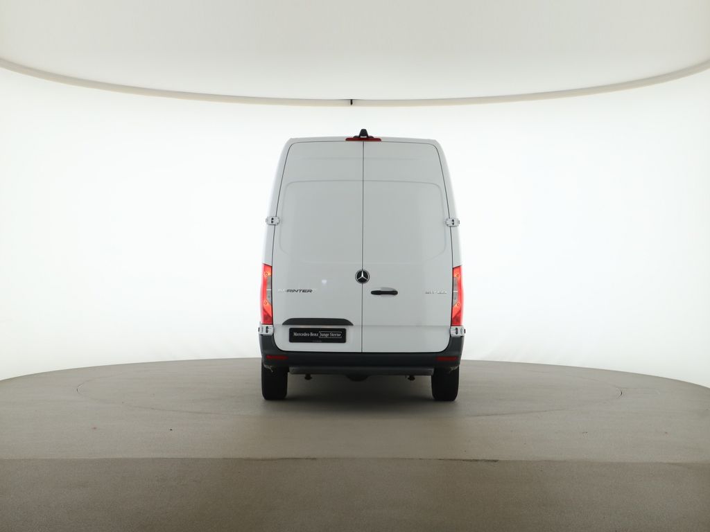 Mercedes-Benz SPRINTER 2025 г. Белый, пробег 25100 км