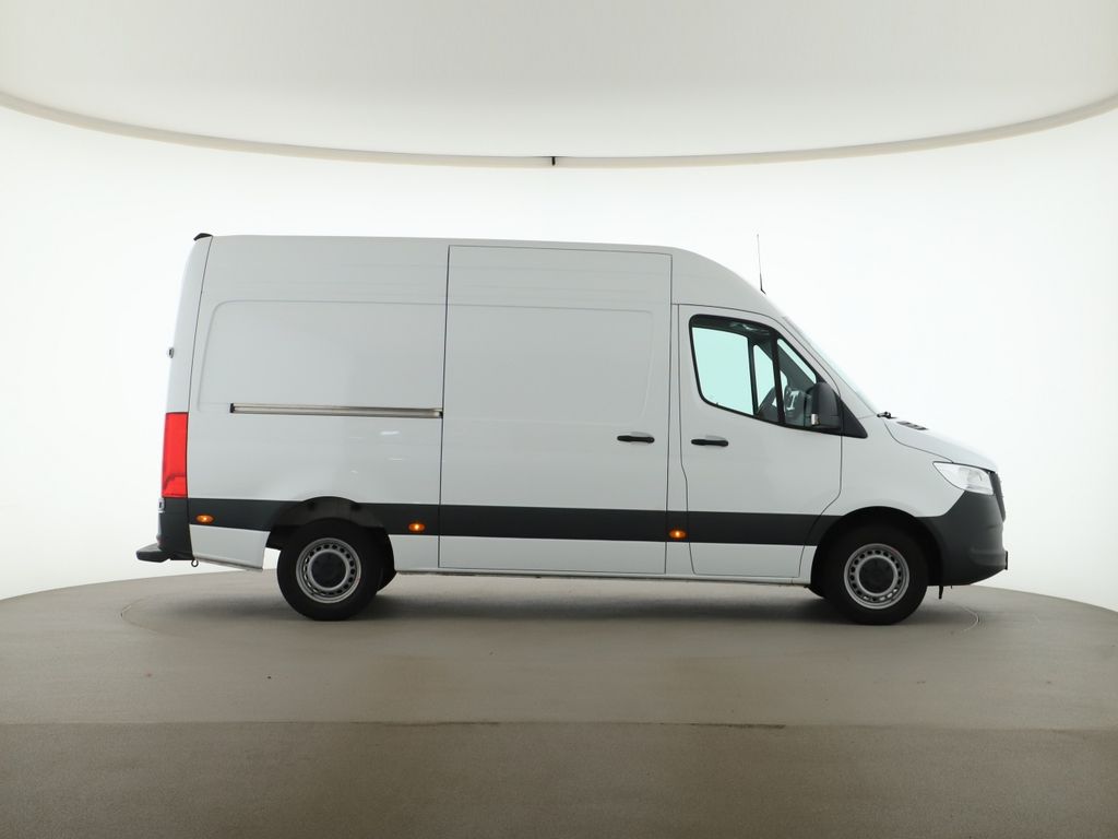 Mercedes-Benz SPRINTER 2025 г. Белый, пробег 25100 км