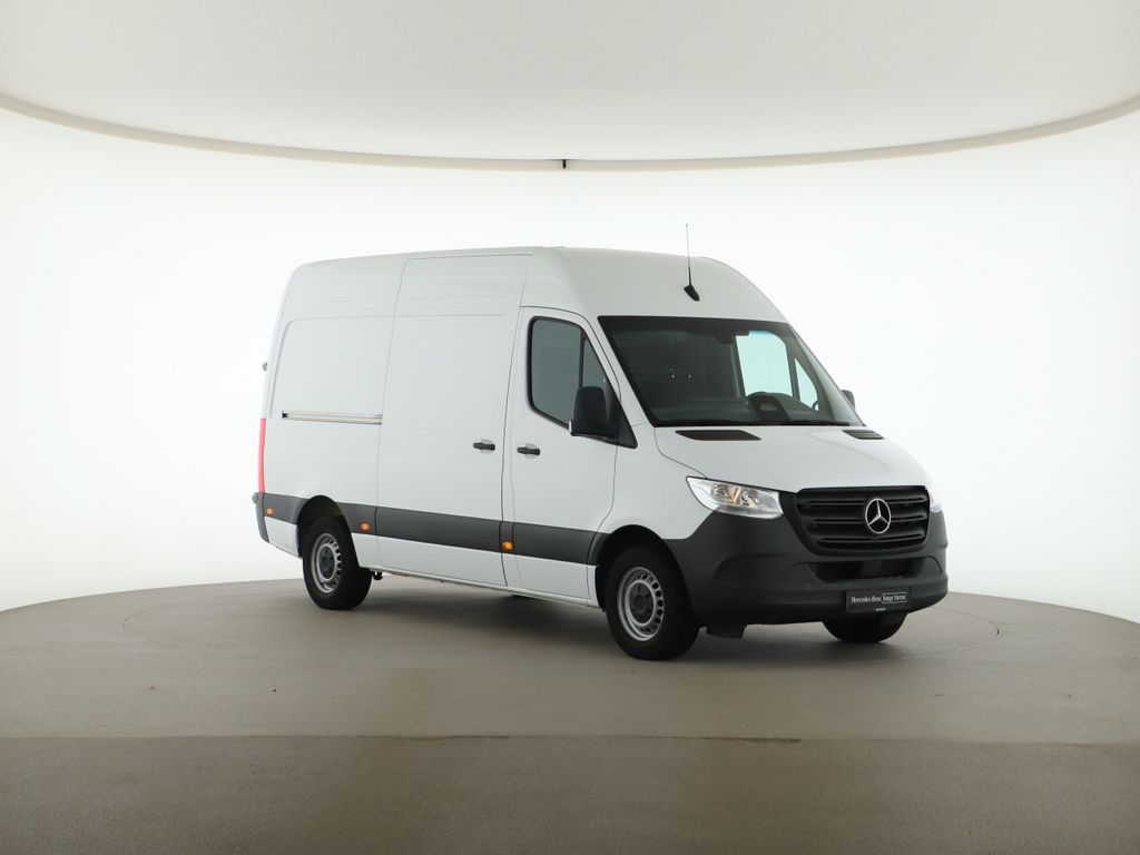 Mercedes-Benz SPRINTER 2025 г. Белый, пробег 25100 км