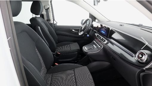 Mercedes-Benz V 220 2026 г. Белый, пробег 8600 км