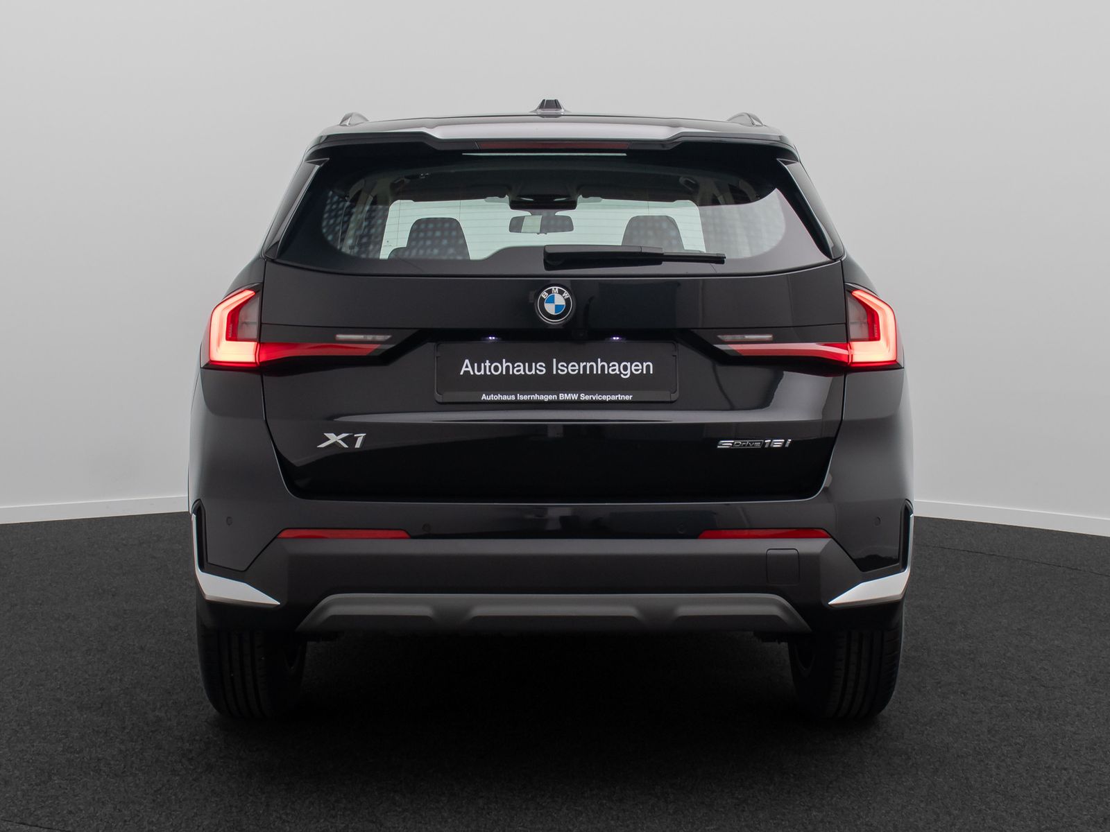 BMW X1 2023 г. Чёрный, пробег 20447 км