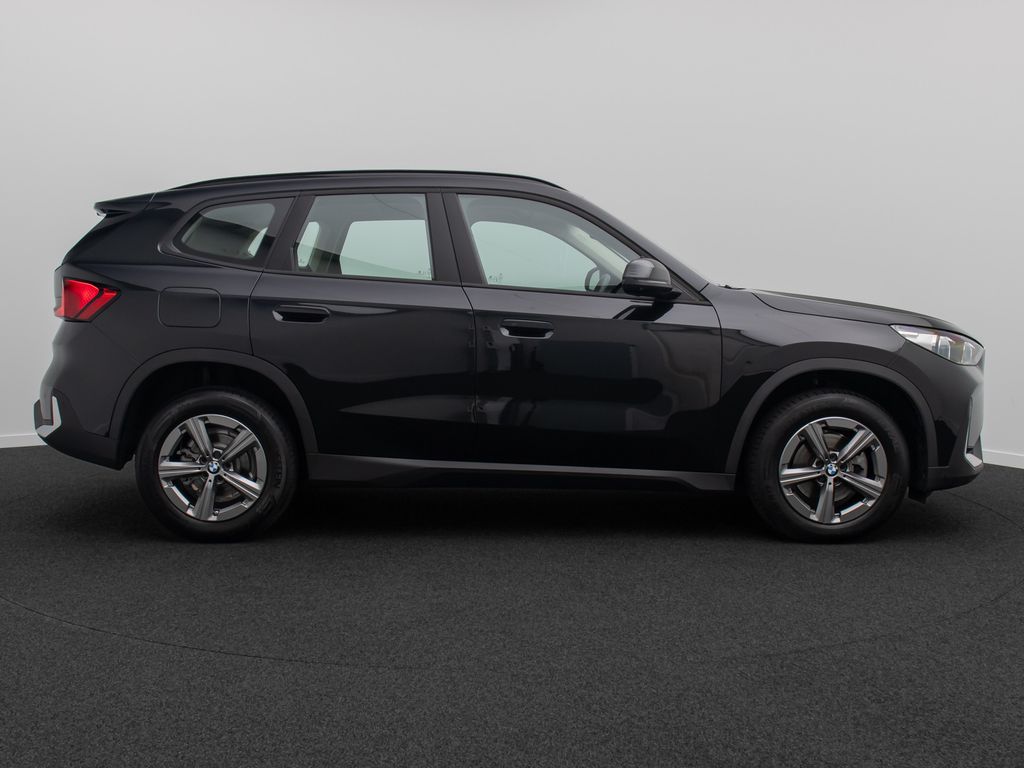 BMW X1 2023 г. Чёрный, пробег 20447 км