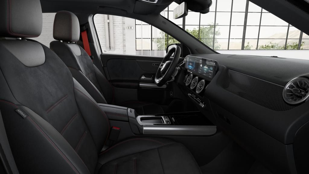 Mercedes-Benz GLA 35 AMG 2023 г. Белый, пробег 8008 км