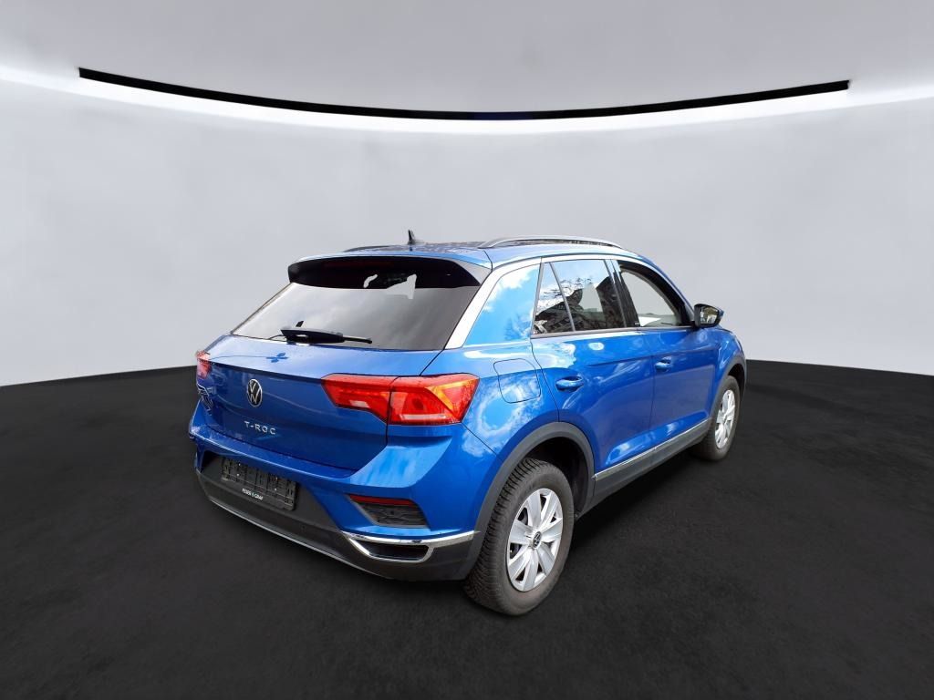 Volkswagen T-Roc 2022 г. Синий, пробег 37152 км