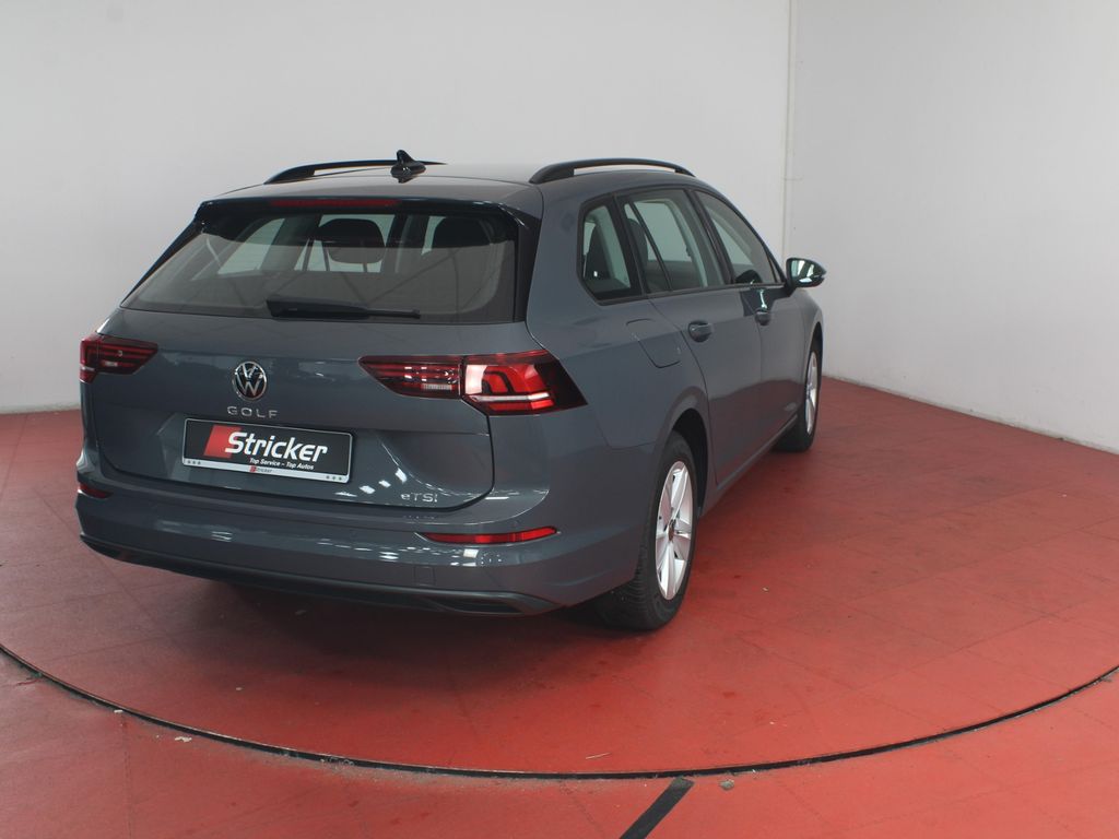 Volkswagen Golf 2025 г. Серый, пробег 28890 км