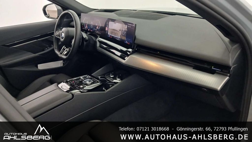 BMW 520 2025 г. Серый, пробег 9600 км