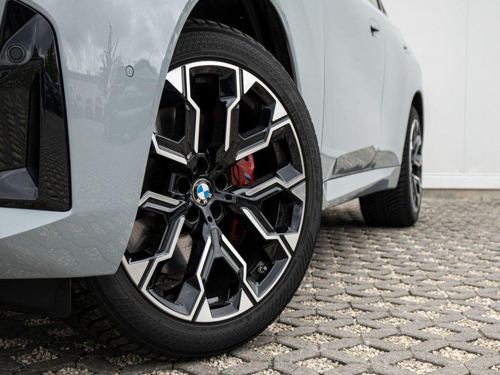 BMW X3 2025 г. Серый, пробег 21290 км