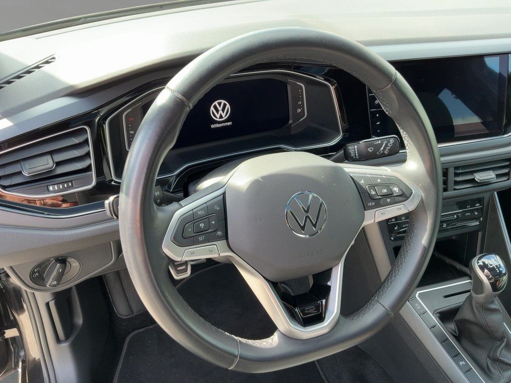 Volkswagen Polo 2022 г. Чёрный, пробег 44137 км
