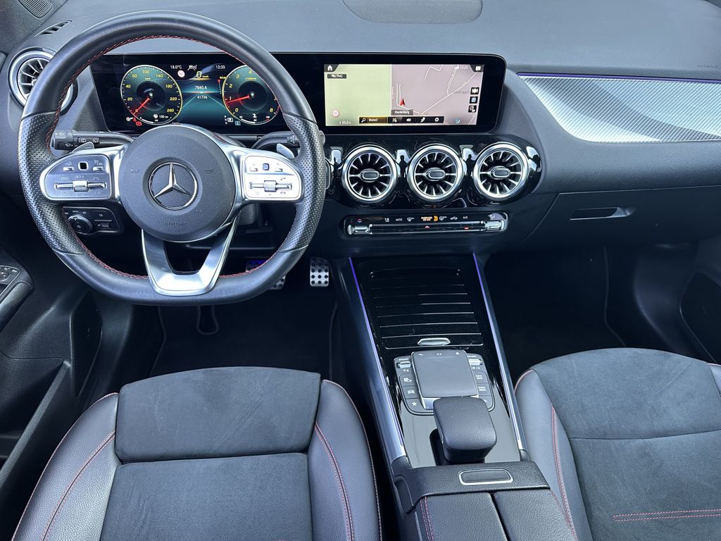 Mercedes-Benz B 200 2022 г. Белый, пробег 42750 км