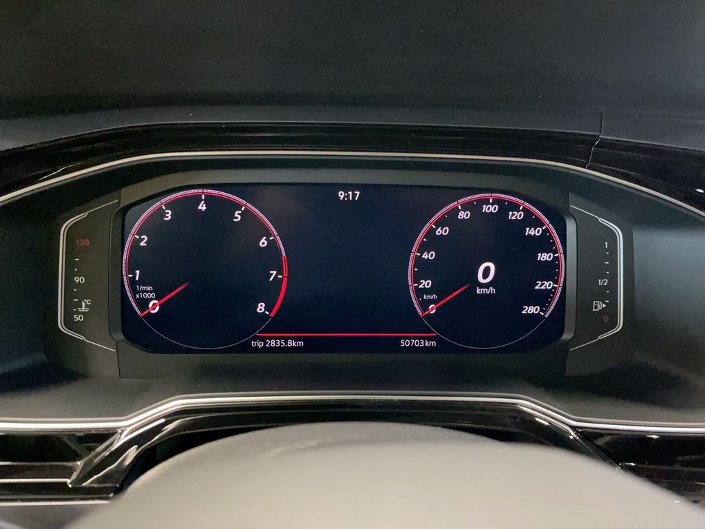 Volkswagen Polo 2023 г. Белый, пробег 50700 км